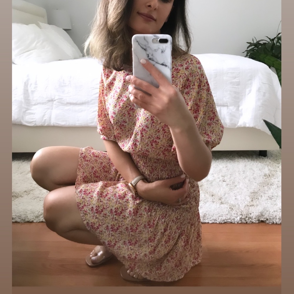 Mini dress